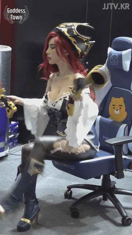 온라인슬롯, 슬롯사이트, 온라인카지노, 슬롯커뮤니티 슬롯왕국 - 레이싱 모델 송주아 미스포츈 코스프레
