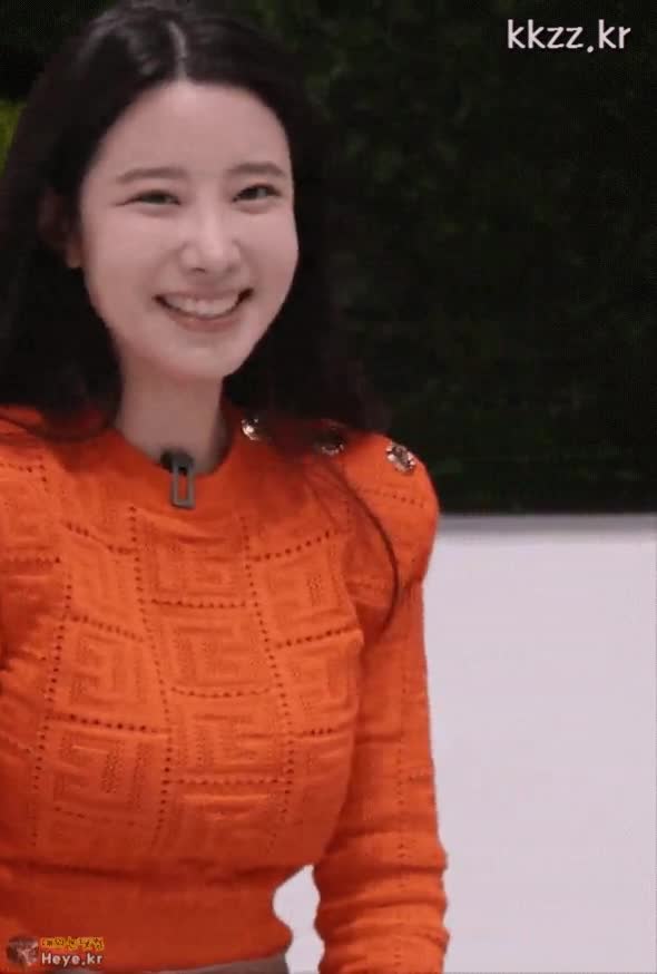 온라인슬롯, 슬롯사이트, 온라인카지노, 슬롯커뮤니티 슬롯왕국 - 가슴이 매우 공격적인