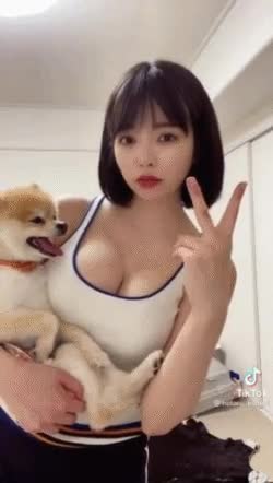 온라인슬롯, 슬롯사이트, 온라인카지노, 슬롯커뮤니티 슬롯왕국 - 끼부리는 틱톡 스시녀.gif
