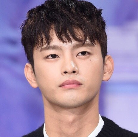 온라인슬롯, 슬롯사이트, 온라인카지노, 슬롯커뮤니티 슬롯왕국 - 여자들이 보기만 해도 젖는다는 남자 관상