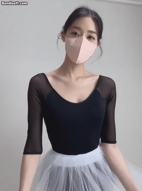온라인슬롯, 슬롯사이트, 온라인카지노, 슬롯커뮤니티 슬롯왕국 - 룩북 이블린 발레복 착장 떴다