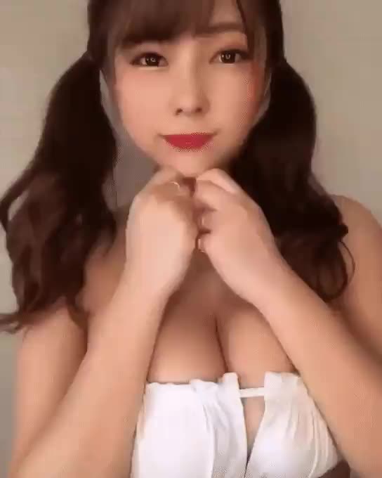온라인슬롯, 슬롯사이트, 온라인카지노, 슬롯커뮤니티 슬롯왕국 - 자기 손으로 가슴 흔들면서 끼부리기