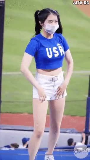 온라인슬롯, 슬롯사이트, 온라인카지노, 슬롯커뮤니티 슬롯왕국 - 요즘 핫한 롯데 우신희 치어리더 몸매