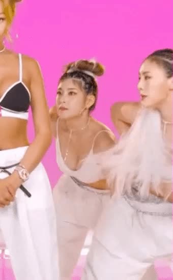 온라인슬롯, 슬롯사이트, 온라인카지노, 슬롯커뮤니티 슬롯왕국 - 카리스마 댄서 누나