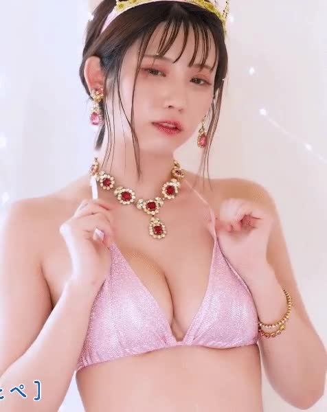 온라인슬롯, 슬롯사이트, 온라인카지노, 슬롯커뮤니티 슬롯왕국 - 코스프레를 좋아하는 몸매좋은 스시녀