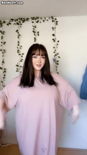 온라인슬롯, 슬롯사이트, 온라인카지노, 슬롯커뮤니티 슬롯왕국 - 가슴 큰거 좋아하면 필독