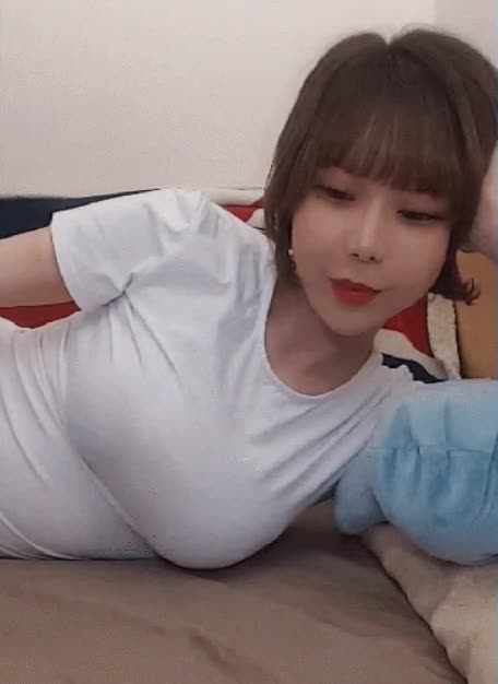 온라인슬롯, 슬롯사이트, 온라인카지노, 슬롯커뮤니티 슬롯왕국 - 원피스 나미 몸매는 실존했다.. gif