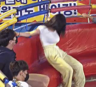 온라인슬롯, 슬롯사이트, 온라인카지노, 슬롯커뮤니티 슬롯왕국 - 월미도 디스코팡팡 인기녀