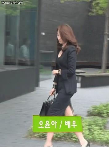온라인슬롯, 슬롯사이트, 온라인카지노, 슬롯커뮤니티 슬롯왕국 - 몸매 개쩌는 윤아 누나