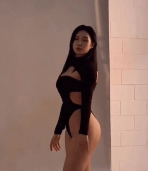 온라인슬롯, 슬롯사이트, 온라인카지노, 슬롯커뮤니티 슬롯왕국 - 163cm에 63kg 누나