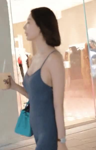 온라인슬롯, 슬롯사이트, 온라인카지노, 슬롯커뮤니티 슬롯왕국 - 청담동에 가끔 이런 누님들 뜸