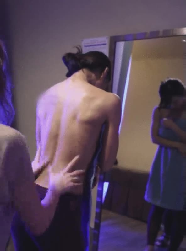 온라인슬롯, 슬롯사이트, 온라인카지노, 슬롯커뮤니티 슬롯왕국 - 태닝하러 간 황지희 선수 상의탈의