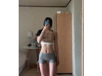 온라인슬롯, 슬롯사이트, 온라인카지노, 슬롯커뮤니티 슬롯왕국 - 허리라인이 참 아름다운 여자  