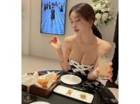 온라인슬롯, 슬롯사이트, 온라인카지노, 슬롯커뮤니티 슬롯왕국 - 신재은이랑 식사하는 남편 시점   