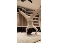 온라인슬롯, 슬롯사이트, 온라인카지노, 슬롯커뮤니티 슬롯왕국 - 와.. 요가녀의 엄청난 탄력   