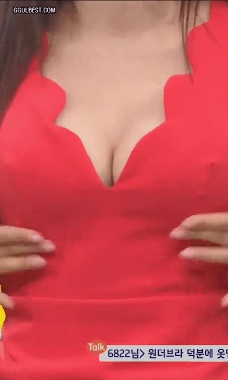 온라인슬롯, 슬롯사이트, 온라인카지노, 슬롯커뮤니티 슬롯왕국 - 원더브라 직접 착용해본 쇼호스트