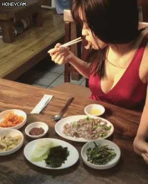 온라인슬롯, 슬롯사이트, 온라인카지노, 슬롯커뮤니티 슬롯왕국 - 매력 지리는 누나 산낙지 먹방 도전 ㅋㅋㅋ