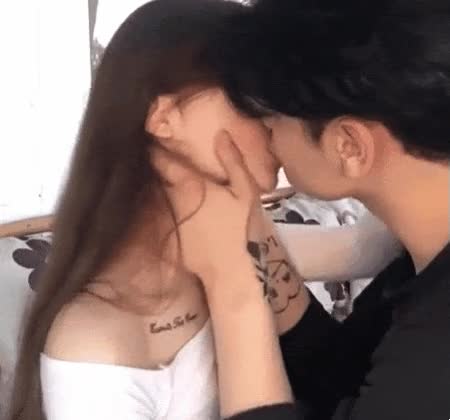 온라인슬롯, 슬롯사이트, 온라인카지노, 슬롯커뮤니티 슬롯왕국 - 모솔 필독.. 키스의 정석.. gif