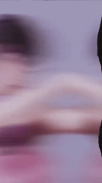 온라인슬롯, 슬롯사이트, 온라인카지노, 슬롯커뮤니티 슬롯왕국 - 카리나 가슴에 D