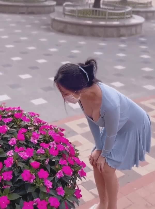 온라인슬롯, 슬롯사이트, 온라인카지노, 슬롯커뮤니티 슬롯왕국 - 길거리 시선강탈 신도시 미시룩