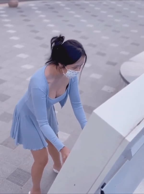 온라인슬롯, 슬롯사이트, 온라인카지노, 슬롯커뮤니티 슬롯왕국 - 길거리 시선강탈 신도시 미시룩