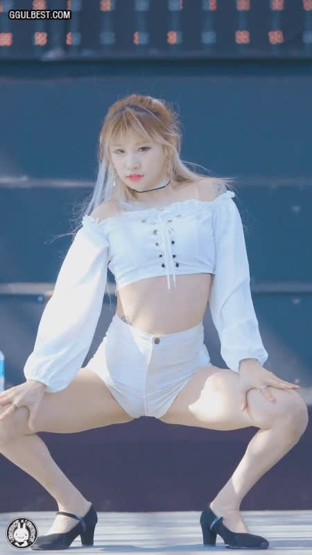 온라인슬롯, 슬롯사이트, 온라인카지노, 슬롯커뮤니티 슬롯왕국 - 걸크러쉬 태리 타이트한 엉밑살