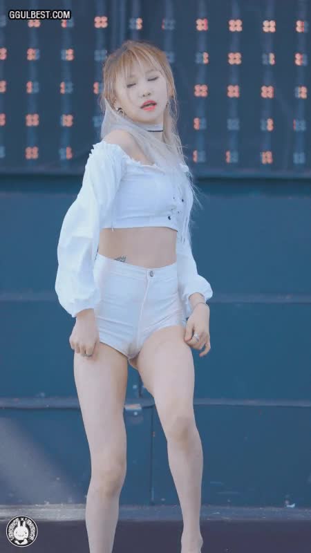 온라인슬롯, 슬롯사이트, 온라인카지노, 슬롯커뮤니티 슬롯왕국 - 걸크러쉬 태리 타이트한 엉밑살