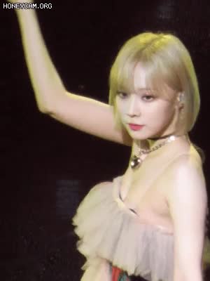 온라인슬롯, 슬롯사이트, 온라인카지노, 슬롯커뮤니티 슬롯왕국 - 카리나보다 더 섹시해진 윈터