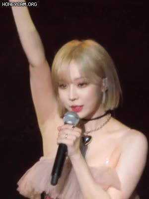 온라인슬롯, 슬롯사이트, 온라인카지노, 슬롯커뮤니티 슬롯왕국 - 카리나보다 더 섹시해진 윈터