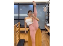 온라인슬롯, 슬롯사이트, 온라인카지노, 슬롯커뮤니티 슬롯왕국 - 다리찢기 좋아하는 필라테스녀   