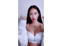온라인슬롯, 슬롯사이트, 온라인카지노, 슬롯커뮤니티 슬롯왕국 - 호불호 갈리는 얼굴 + 극호 몸매   