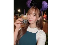 온라인슬롯, 슬롯사이트, 온라인카지노, 슬롯커뮤니티 슬롯왕국 - 귀여운 처자가 벗으니까 장난아님   