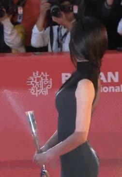 온라인슬롯, 슬롯사이트, 온라인카지노, 슬롯커뮤니티 슬롯왕국 - 두 눈 의심하게 만들었던 여배우 파격 노출