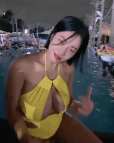 온라인슬롯, 슬롯사이트, 온라인카지노, 슬롯커뮤니티 슬롯왕국 - ㅎㅂ) 직접 모델로 활동하는 쇼핑몰 여사장님