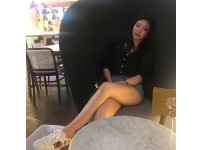 온라인슬롯, 슬롯사이트, 온라인카지노, 슬롯커뮤니티 슬롯왕국 - 몸매라인이 참 보기좋은 요가 선생님   