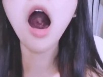 온라인슬롯, 슬롯사이트, 온라인카지노, 슬롯커뮤니티 슬롯왕국 - 남자들 환호하는 혀놀림   